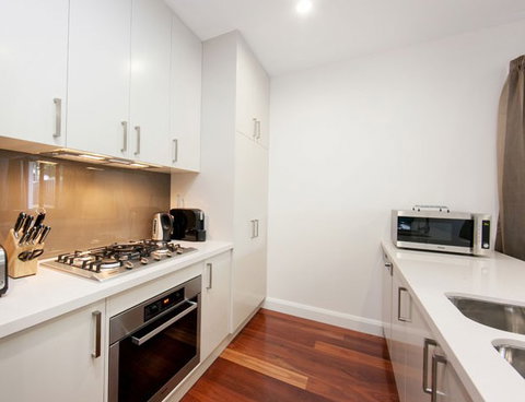 Abode Apartments Albury - Accommodation QLD 5