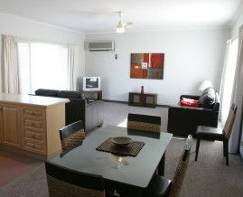 Barham Golden Rivers Holiday Apartments - Accommodation QLD 0