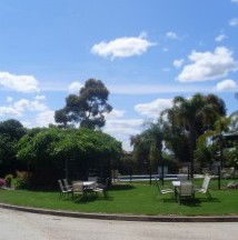 Federation Motor Inn - Accommodation QLD 1