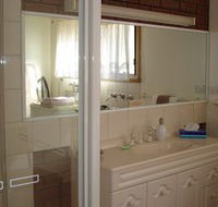 Murray Bank Holiday Units and Yabby Farm - Accommodation QLD
