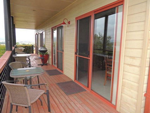 Avon View Stays - Accommodation QLD 0