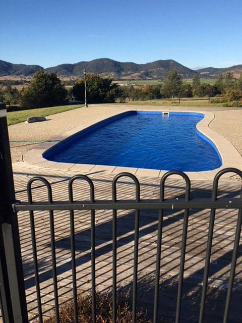 Avon View Stays - Accommodation QLD 5