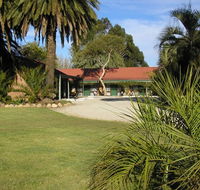 Jolly Swagman Holbrook Motor Inn - Accommodation QLD