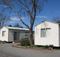 Leeton Caravan Park - Accommodation QLD