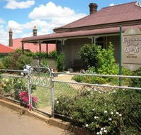 Courthouse Cottage B and B - Accommodation QLD