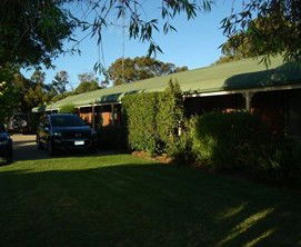 Greenways Holiday Units - Accommodation QLD 5