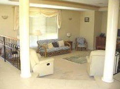 Pebbles Bed And Breakfast - Accommodation QLD 4