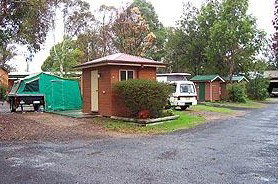 Armidale - Pembroke Tourist And Leisure Park - Accommodation QLD 2
