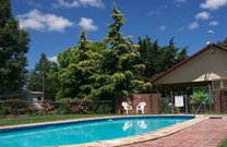 Armidale - Pembroke Tourist And Leisure Park - Accommodation QLD 5