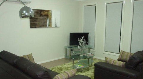 Armidale Executive Short Stay Apartments - Accommodation QLD 3
