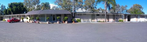 Artesian Spa Motel - Accommodation QLD 2