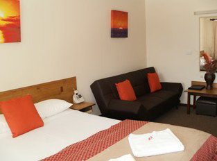 Aalbany Motor Inn - Accommodation QLD 4