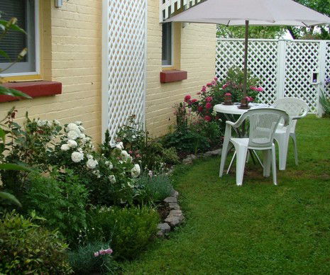 Anglea House Bed And Breakfast - Accommodation QLD 2