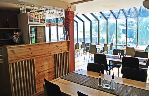 Anchor Inn - Accommodation QLD 0