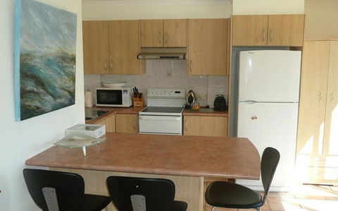 Alexandra Suite - Accommodation QLD 3