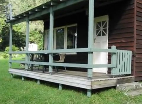 Ben Ricketts Environmental Mountain Cabins - Accommodation QLD 4