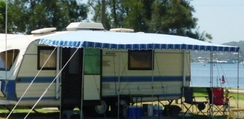 Belmont Pines Lakeside Holiday Park - Accommodation QLD 4