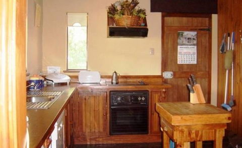 Bonn Abbey - Accommodation QLD 2