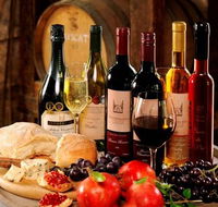 Cedar Creek Vineyard Cottages - Accommodation QLD