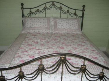 Camelot Retreat - Accommodation QLD 0