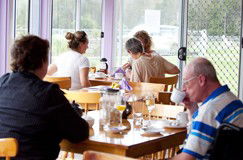 Camelot Retreat - Accommodation QLD 3