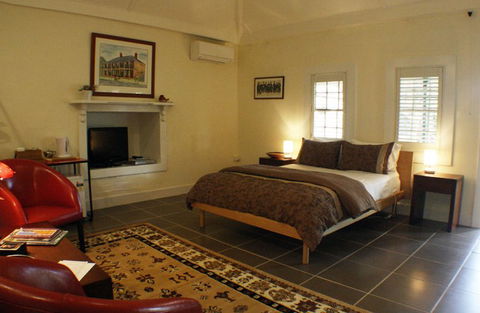 Anoushka's Boutique Bed And Breakfast - Accommodation QLD 1