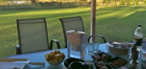 Artist Cottage Ogishi Craft Centre - Accommodation QLD 5