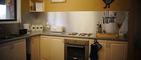 Blackthorn Hill Retreat - Accommodation QLD 4