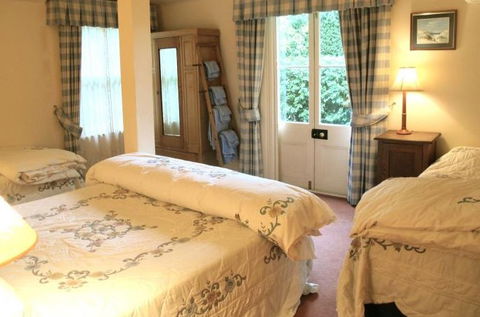 Capers Guesthouse And Cottage - Accommodation QLD 0