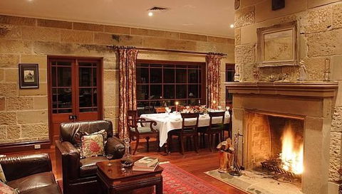 Capers Guesthouse And Cottage - Accommodation QLD 3