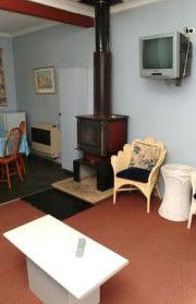 Blackheath Holiday Cabins - Accommodation QLD 2