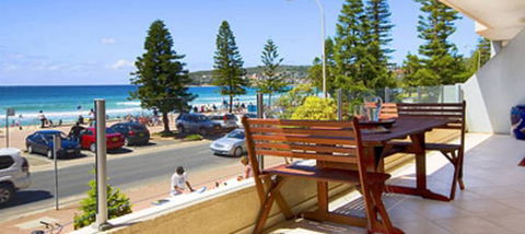 Absolute Beachfront Manly Bed And Breakfast - Accommodation QLD 1