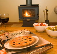 Bingle Tree Retreat - Accommodation QLD