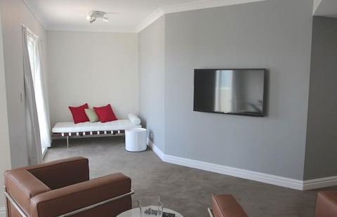 AEA Sydney Airport Serviced Apartments - Accommodation QLD 4