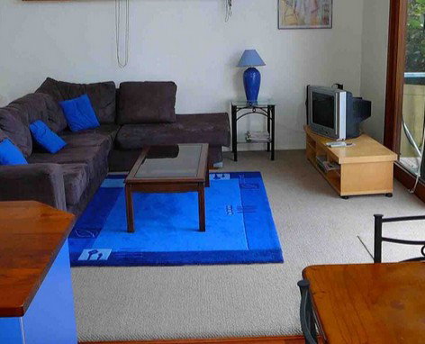 A Beach House Near Manly Two - Accommodation QLD 4