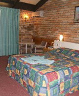 All Travellers Motor Inn - Accommodation QLD 2