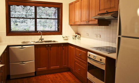 A Church And Homestead In Mudgee - Accommodation QLD 2