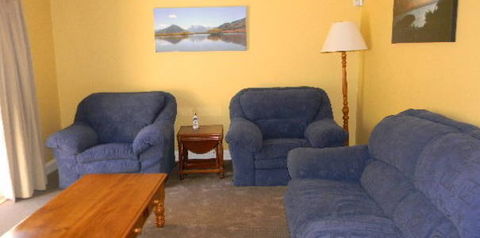 Chuck's Place - Accommodation QLD 4