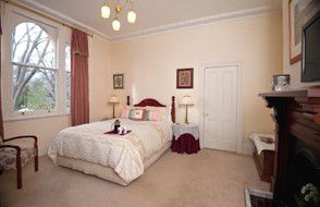 Camelia Cottage - Accommodation QLD 0