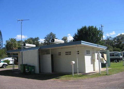 Armstrong Beach Caravan Park - Accommodation QLD 0