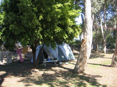 Armstrong Beach Caravan Park - Accommodation QLD 1