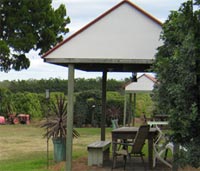 Mango Paradise Bed And Barra - Accommodation QLD 1