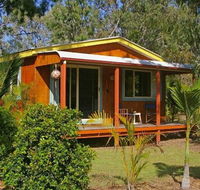 Moore Park Beach Huts - Accommodation QLD