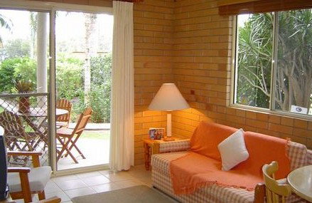 Shoreline Apartments Woodgate Beach - Accommodation QLD 3