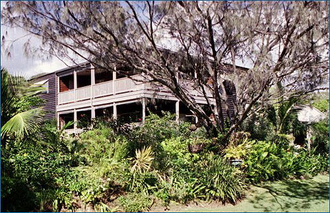 Fraser Island Hideaway - Accommodation QLD 0