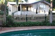 Flora Alba Cottage And Jacaranda On Pallas - Accommodation QLD 3