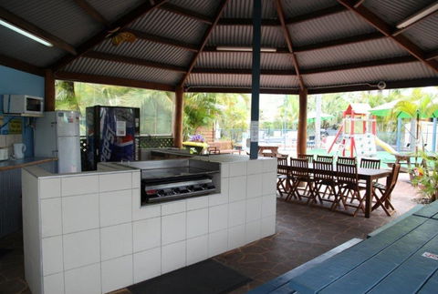 BIG4 Point Vernon Holiday Park - Accommodation QLD 3