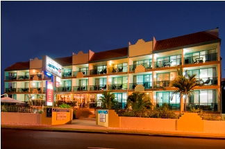 Australis Shelly Bay Resort - Accommodation QLD 4