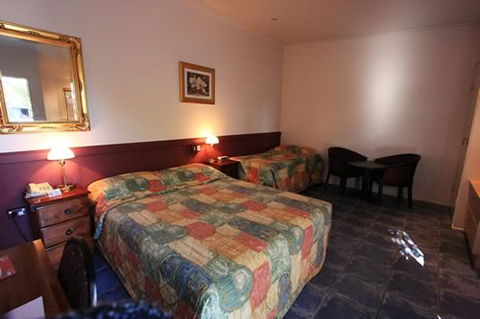 Xenia Central Studio Accommodation - Accommodation QLD 2