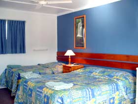 Banjos Overnight & Holiday Units - Accommodation QLD 1